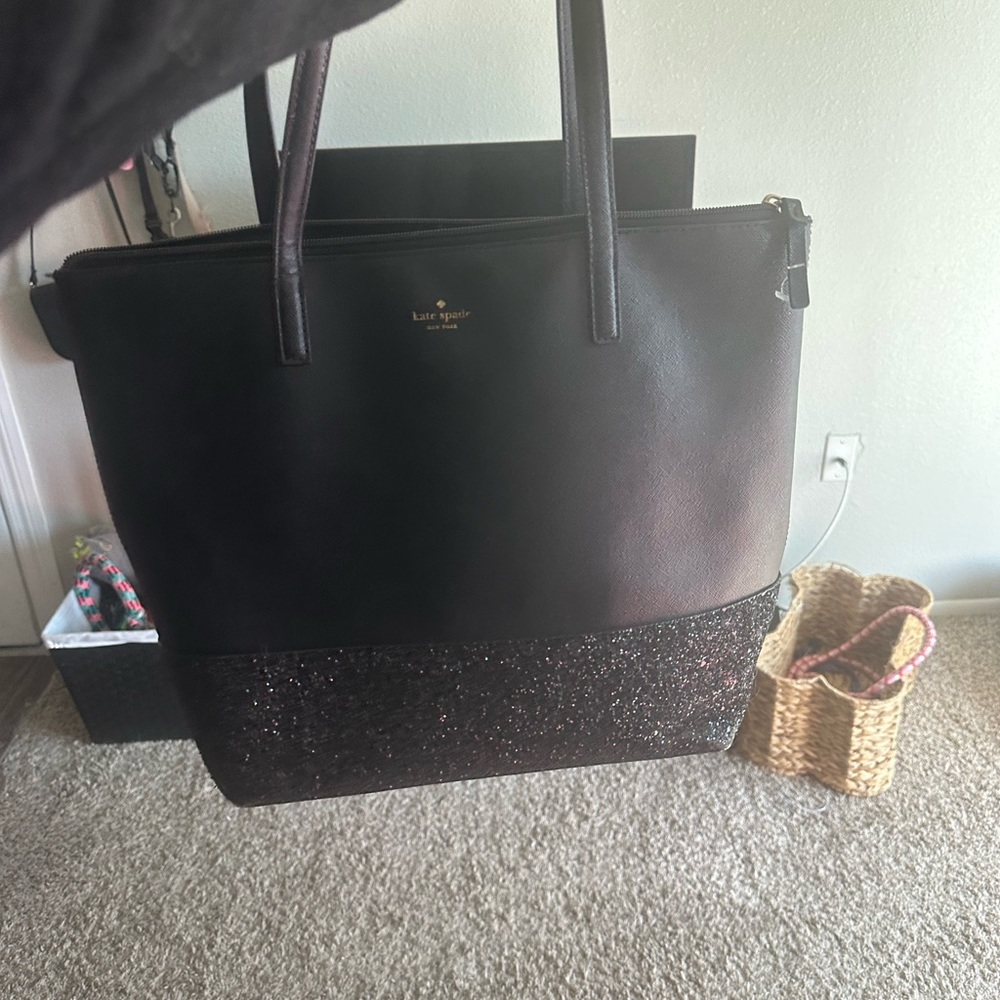 Kate spade purse